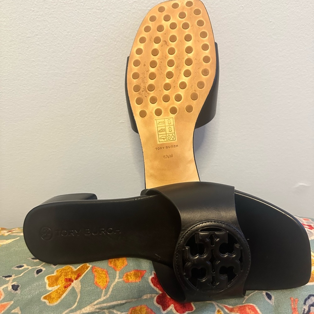 Tory Burch Black Logo Sandals - Picture 4 of 4